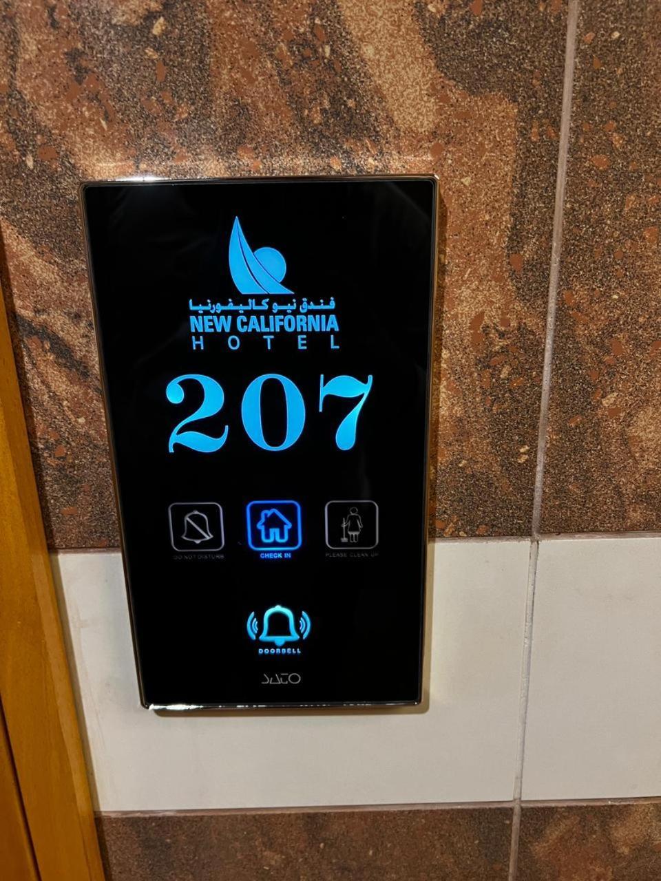 New California Hotel Dubai Eksteriør billede