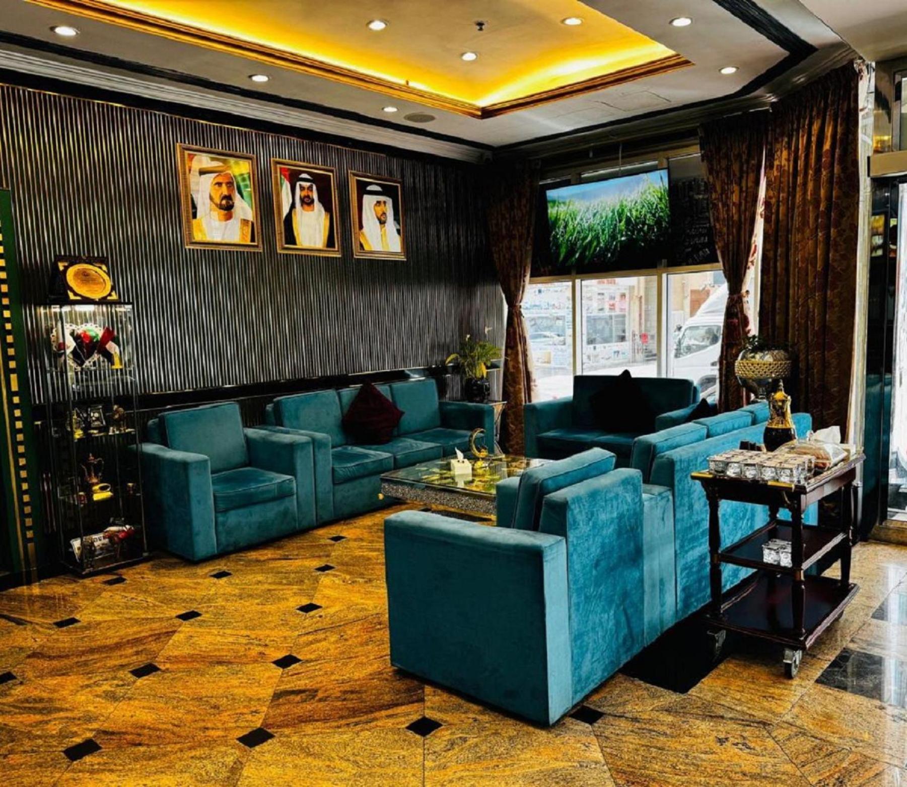 New California Hotel Dubai Eksteriør billede